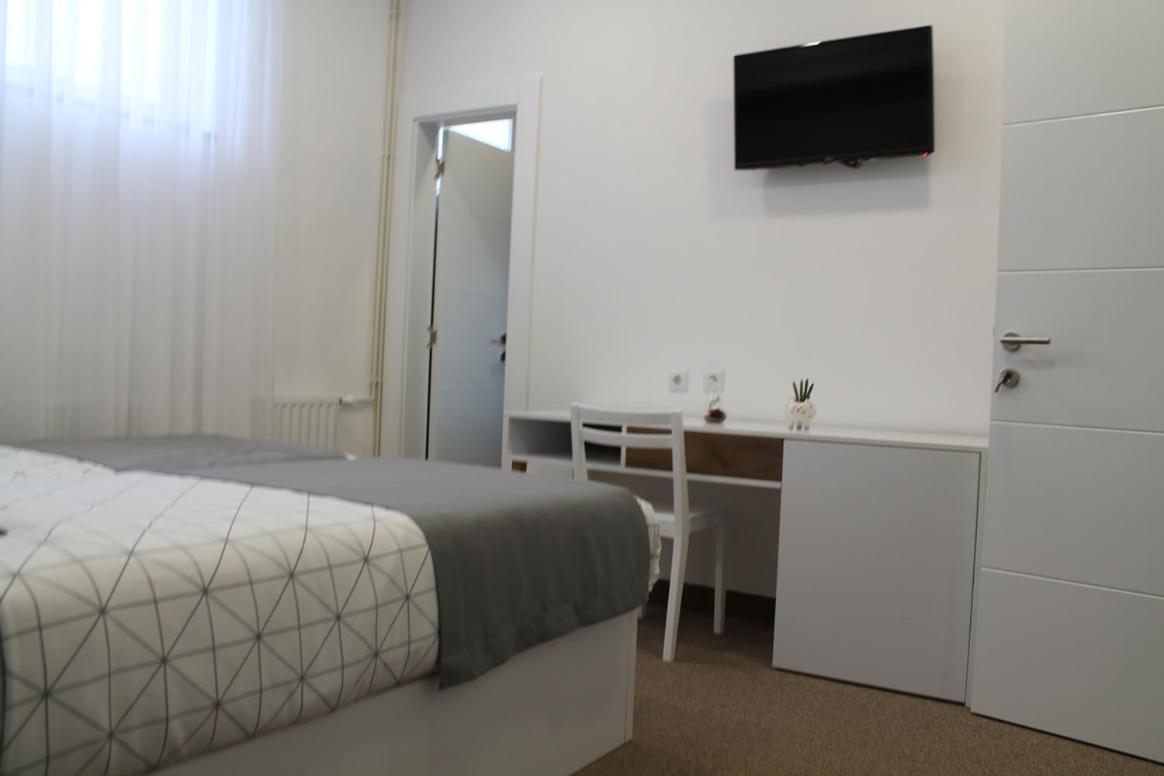 Motel Korzo Бихач Экстерьер фото
